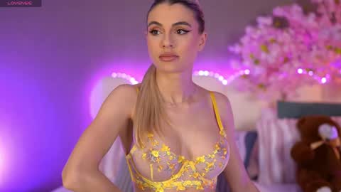 Snapshot of hailey_madow chatting on 05.24.26 Hailey online show from 05.24.26