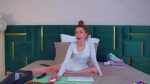 Hailey online show from 07.14.26