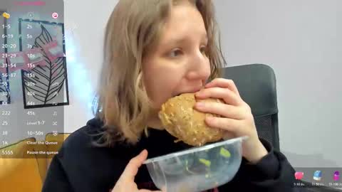 Hailey online show from 01.10.26