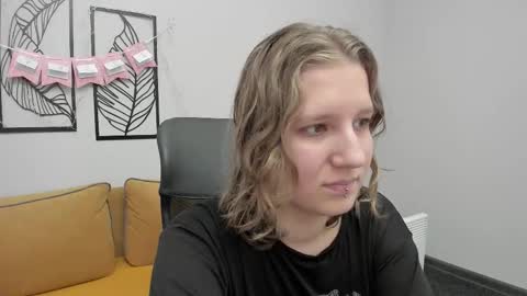 Hailey online show from 02.13.26