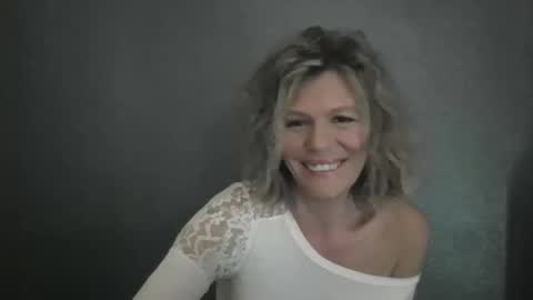 Hailey online show from 03.20.26