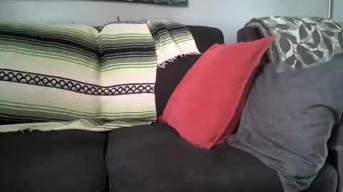 Hairiest Bear online show from 02.10.26