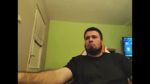 hairy_guy007 online show from 12.30.24