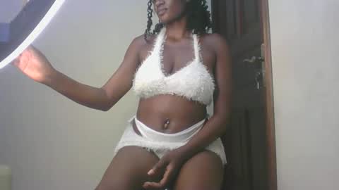 hairy_pussy702282 online show from 06.11.26