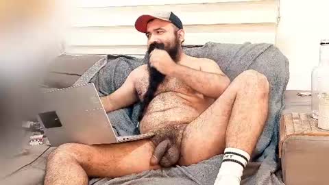 Snapshot of hairybeardedsmoker chatting on 06.26.26 Hairy Beard Smoker online show from 06.26.26