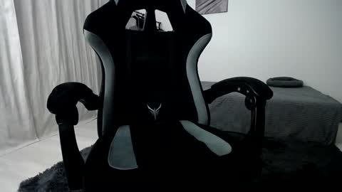 Adam online show from 01.02.25