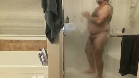 hairydaddreams online show from 12.04.25