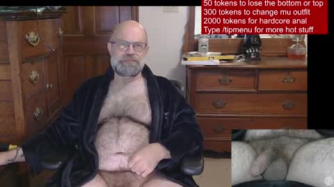 HairyDaddyBear69 online show from 04.10.26