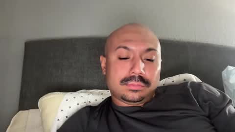 Snapshot of hairyman30000 chatting on 10.04.25 hairyman30000 online show from 10.04.25