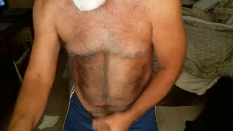 Hairy pecs online show from 04.07.26