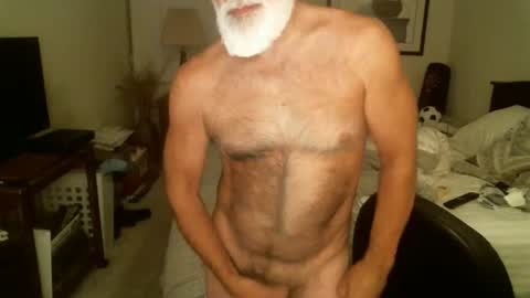 Snapshot of hairypecsguy chatting on 05.02.26 Hairy pecs online show from 05.02.26