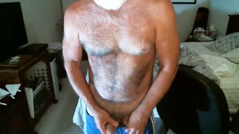 Hairy pecs online show from 06.02.26