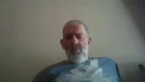 Snapshot of hairypigsyd chatting on 09.19.25 HairyPigSyd online show from 09.19.25