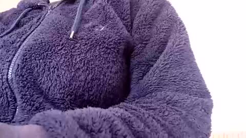 Snapshot of hairypussyxl chatting on 02.15.25 hairypussyxl online show from 02.15.25