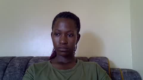 Snapshot of hairywet_pus chatting on 10.31.25 hairywet_pus online show from 10.31.25