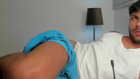 Independent       model  online show from 03.17.26