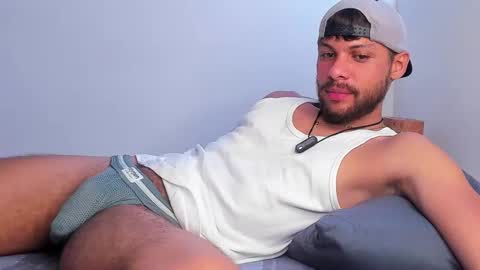Independent       model  online show from 06.06.26