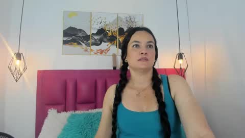 Mely online show from 03.04.25