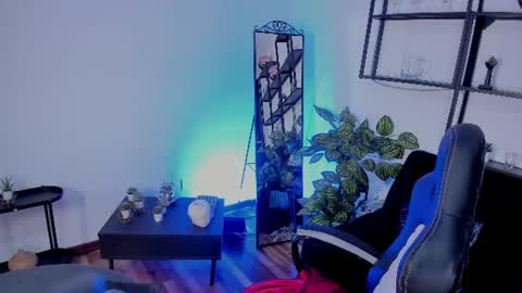 halley_ravenn online show from 06.11.26