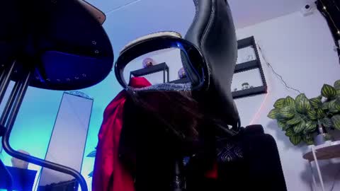 halley_ravenn online show from 06.14.26
