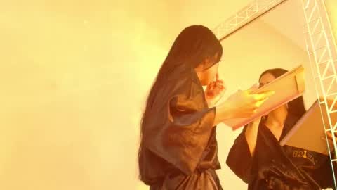 Hallie Stone online show from 04.13.26