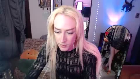 halovalentine online show from 02.23.26