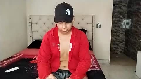 Snapshot of hamilton_17 chatting on 02.25.26 Hamilton online show from 02.25.26