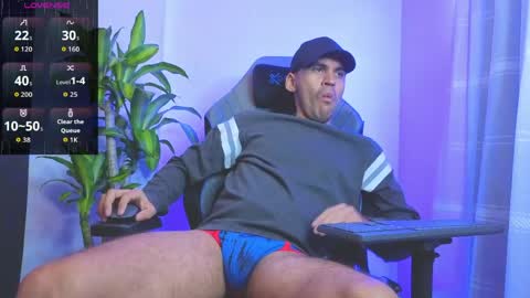 hamiltong12 online show from 04.05.26