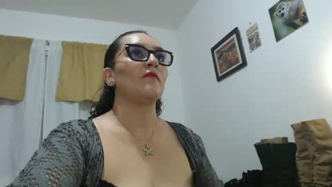 Snapshot of hammer9247 chatting on 09.23.25 hammer9247 online show from 09.23.25