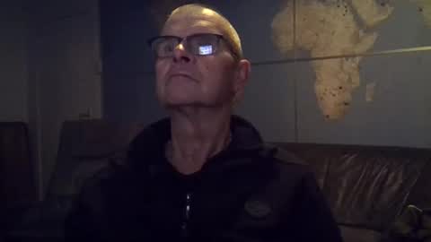 Prefer men 80 online show from 12.14.25