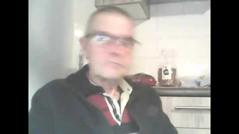 Prefer men 80 online show from 12.21.25