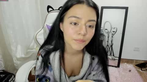 Snapshot of hana_garcia chatting on 05.15.26 Hana Garcia online show from 05.15.26