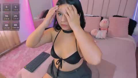 Snapshot of hanaa_rosse chatting on 06.17.26 Hanna Rosse online show from 06.17.26