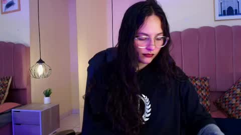 hanabie_ online show from 05.02.26