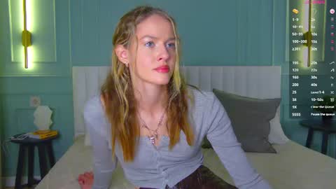 Snapshot of hanah_riki chatting on 07.28.26 Hanah online show from 07.28.26