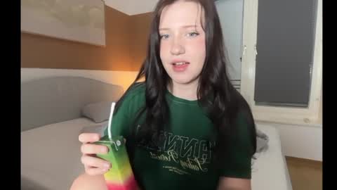hanahwoods online show from 06.10.26
