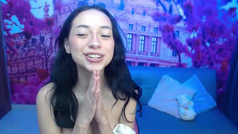 Snapshot of hanaku_8 chatting on 12.03.24 Hanaku online show from 12.03.24