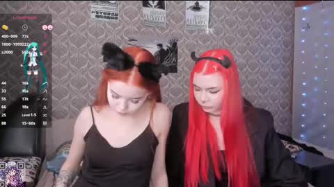 Snapshot of hananocha chatting on 03.23.26 Tori and Asuna online show from 03.23.26