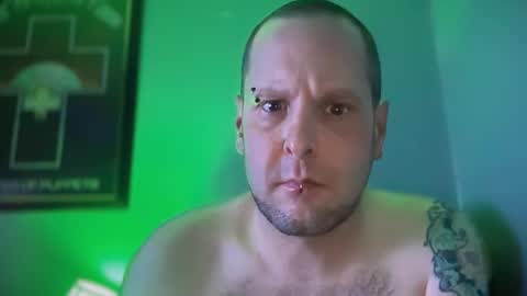 Snapshot of hand_banana_420 chatting on 11.01.25 hand_banana_420 online show from 11.01.25