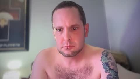 Snapshot of hand_banana_420 chatting on 11.26.25 hand_banana_420 online show from 11.26.25