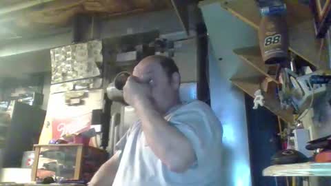 Snapshot of handiemanhere chatting on 04.03.26 naked man online show from 04.03.26