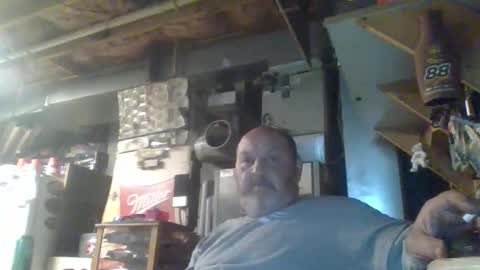 Snapshot of handiemanhere chatting on 05.01.26 naked man online show from 05.01.26