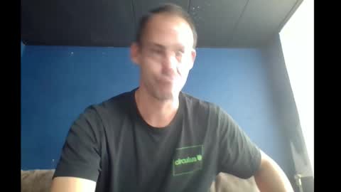 Snapshot of handsomeguy4ever chatting on 10.07.25 handsomeguy4ever online show from 10.07.25