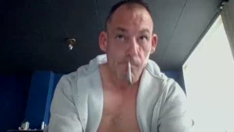 Snapshot of handsomeguy4ever chatting on 11.08.25 handsomeguy4ever online show from 11.08.25