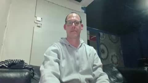 Snapshot of handsomeguy4ever chatting on 03.15.26 handsomeguy4ever online show from 03.15.26