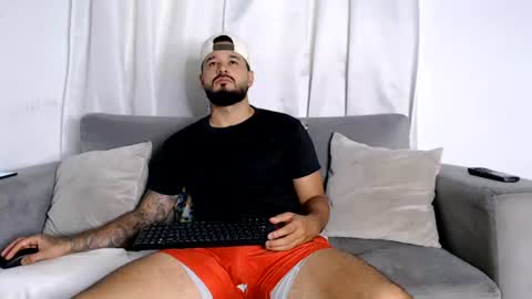 Handsomen online show from 07.10.26