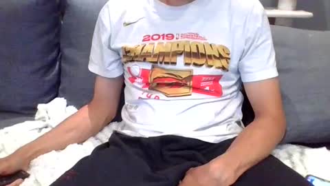 HandsomeStranger online show from 06.16.26