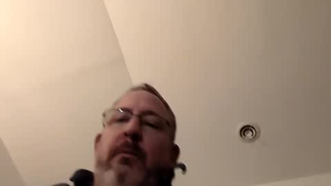 Snapshot of handydick7373 chatting on 12.22.24 Handydick7373 online show from 12.22.24