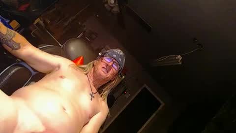 Handystudman online show from 11.14.25