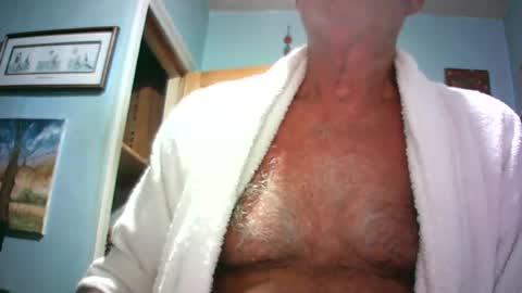 Snapshot of handymanforyou177322 chatting on 07.26.26 handymanforyou177322 online show from 07.26.26